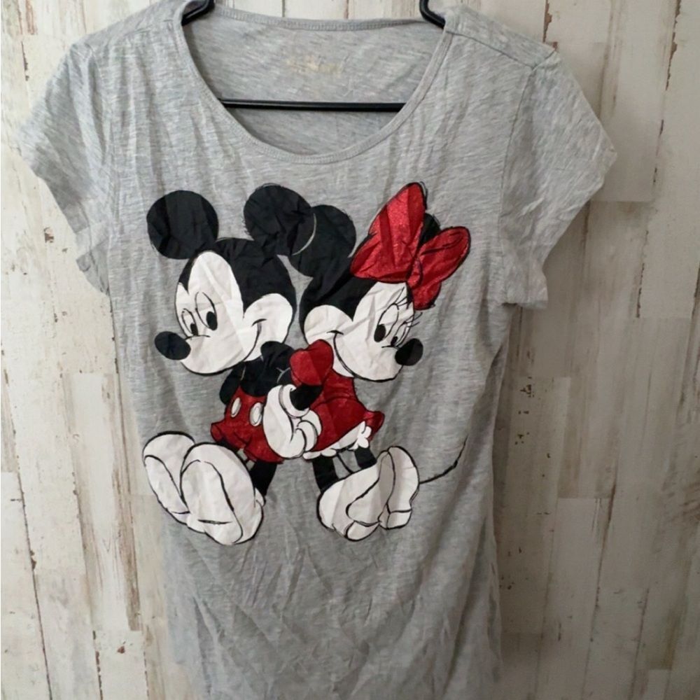 Disney Mickey & Minnie Classic Love Tee 💕👫 Gray Graphic Shirt Size Large